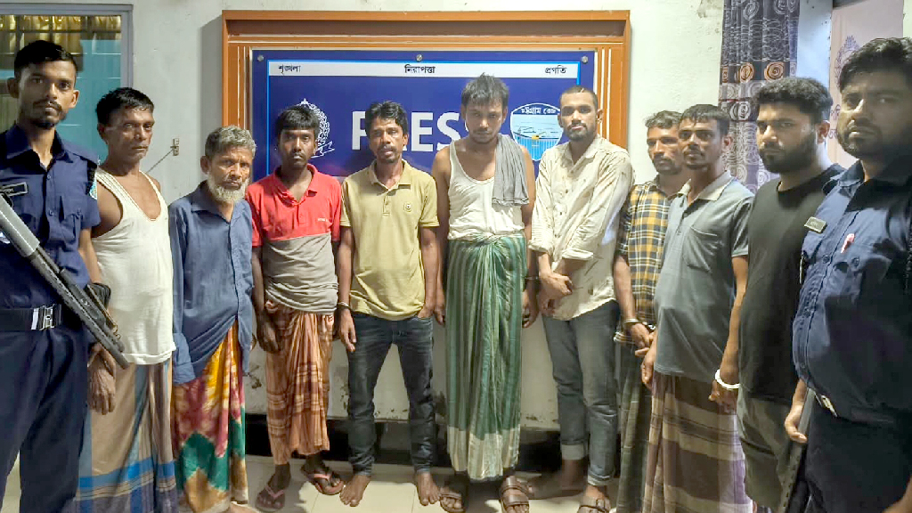 সাতকানিয়ায় মাদক সেবনের অভিযোগে ৯ জনের কারাদণ্ড