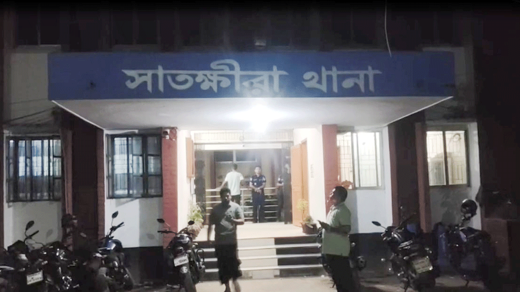 সাতক্ষীরা সীমান্তে ১৪ জনকে বিজিবির কাছে হস্তান্তর বিএসএফের