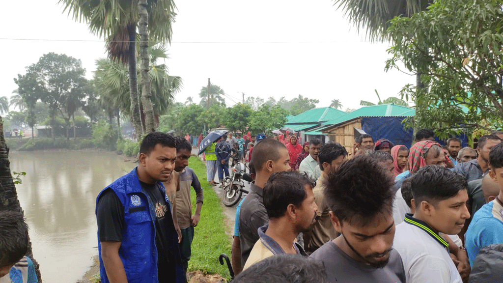 নিখোঁজের দুই দিন পর মাছের ঘের থেকে স্কুলছাত্রের মরদেহ উদ্ধার