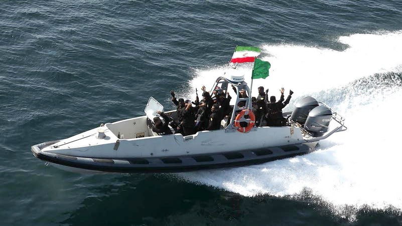 জাহাজে গুলি চালিয়ে ইরান জানান দিল—হরমুজ তাদের নিয়ন্ত্রণে