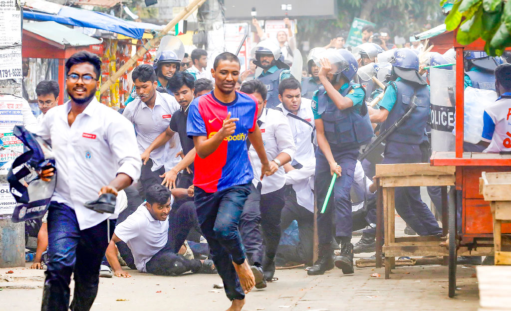 ডিসটোপিয়ায় বেঁচে থাকা