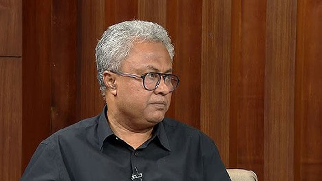 সাংবাদিক সুভাষ চন্দ্র সিংহ ও তাঁর স্ত্রীর ৯টি ব্যাংক হিসাব অবরুদ্ধ