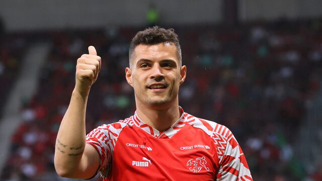 চার বছর পর ‘বোমা ফাটালেন’ সুইজারল্যান্ডের অধিনায়ক