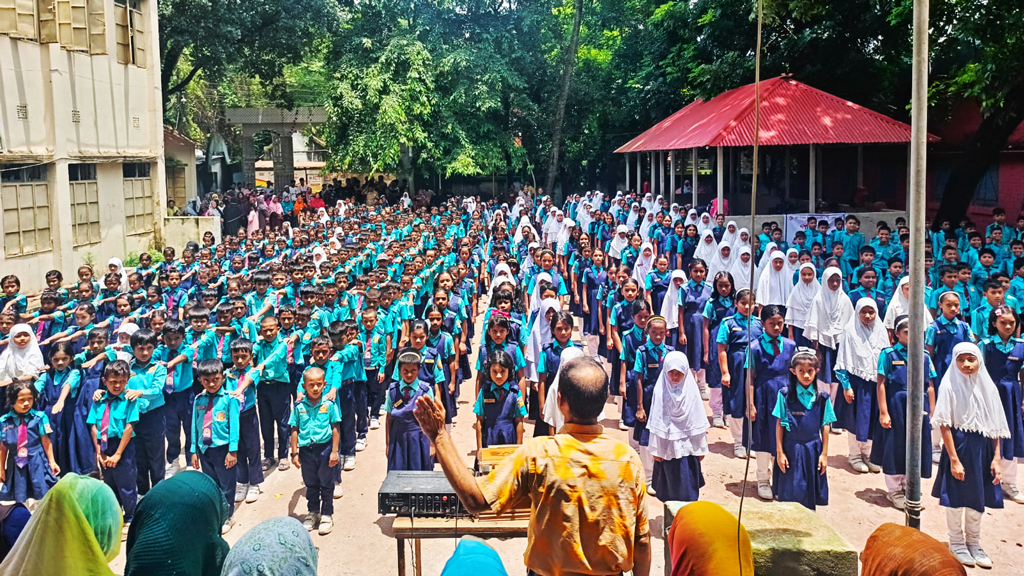 সৈয়দপুরে সরকারি এক প্রাথমিক বিদ্যালয় থেকেই বৃত্তি পেল ৪০ জন