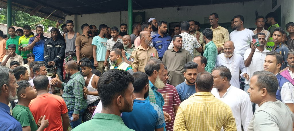 জাফলং চা-বাগান থেকে যুবকের মরদেহ উদ্ধার