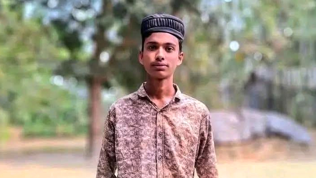 ময়মনসিংহে মেলায় স্কুলছাত্রকে পিটিয়ে হত্যা, আটক ২