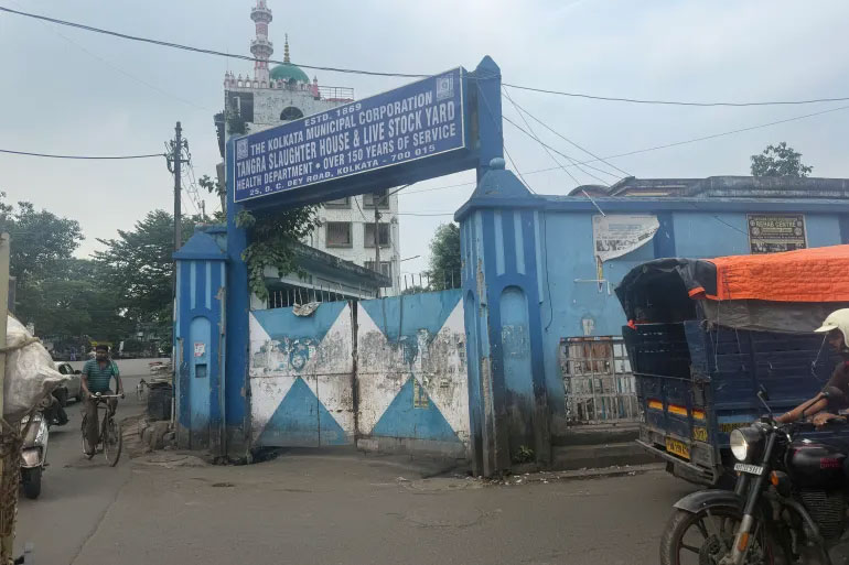 বিজেপির প্রভাব: পশ্চিমবঙ্গে নিশ্চিহ্ন হচ্ছে গরুর মাংসের দোকান, বদলাচ্ছে খাদ্যাভ্যাস