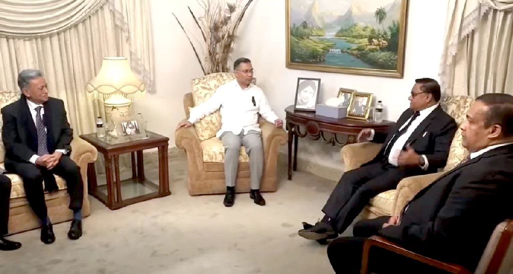 তারেক রহমানের সঙ্গে দেখা করলেন শ্রীলঙ্কার পররাষ্ট্রমন্ত্রী