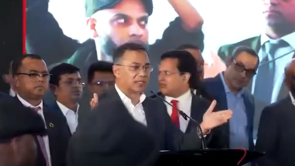 ‘২৫ তারিখ ইনশা আল্লাহ দেশে চলে যাচ্ছি’, নিজেই বললেন তারেক রহমান