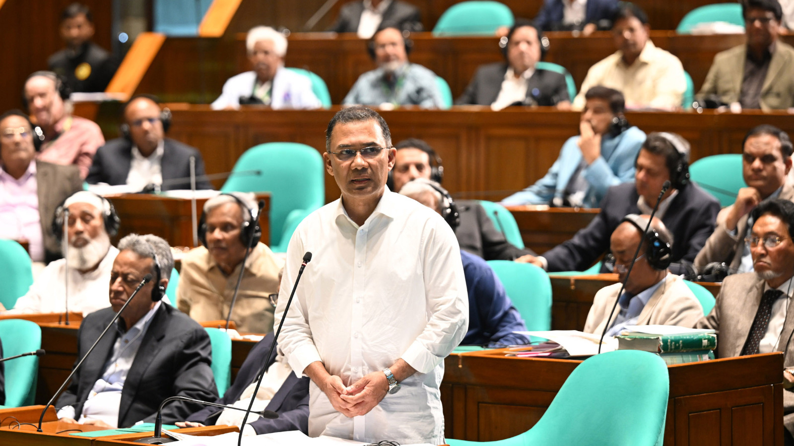 সংসদের সবুজ চেয়ার নিয়ে যা বললেন প্রধানমন্ত্রী