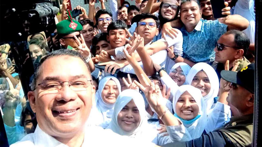 tarek-rahman-selfie