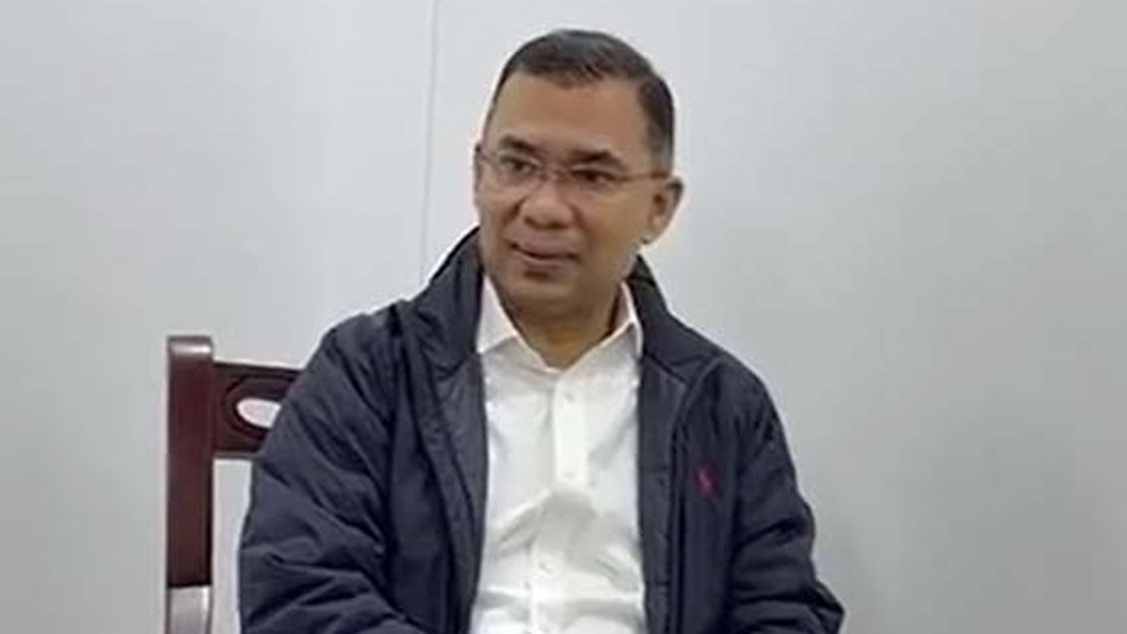 প্রচার শেষে এখন ভোটের তদারকিতে তারেক রহমান