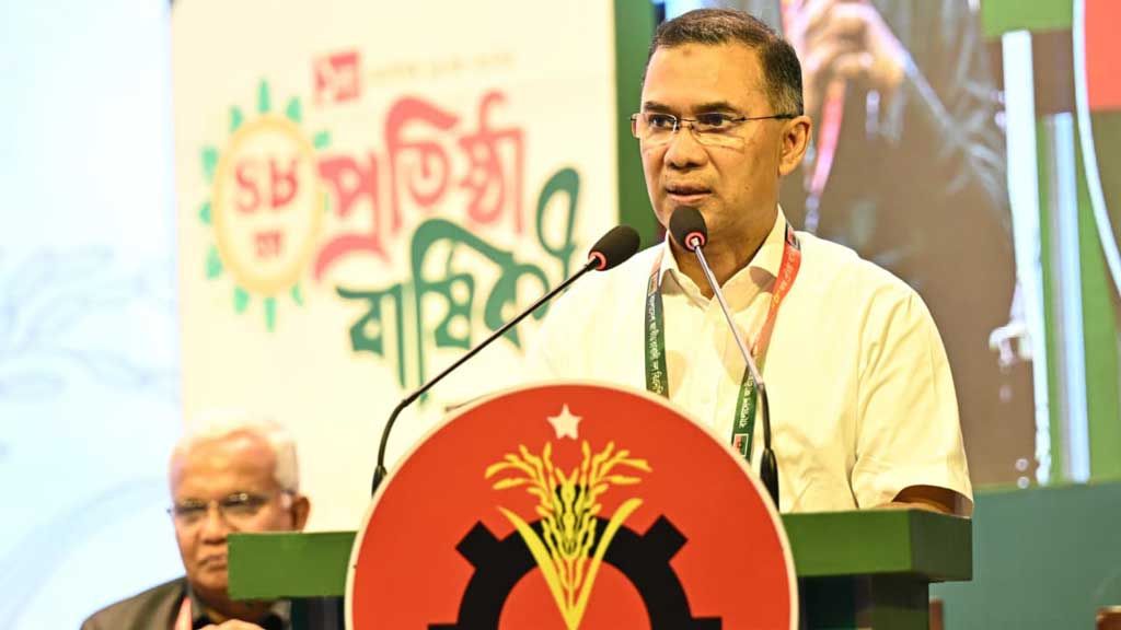 গুপ্তরা কি স্বৈরাচারকে সুযোগ দিচ্ছে—প্রশ্ন প্রধানমন্ত্রীর