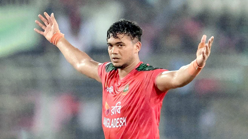 তাসকিনের তোপে ১৩৬ রানে থামল ডাচরা