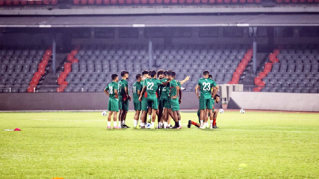 ভারত ম্যাচের রসদ খুঁজে পেতে আজ নেপাল পরীক্ষা