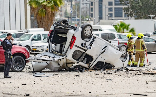 ইরানের ক্ষেপণাস্ত্র হামলায় ইসরায়েলে আহত ৬