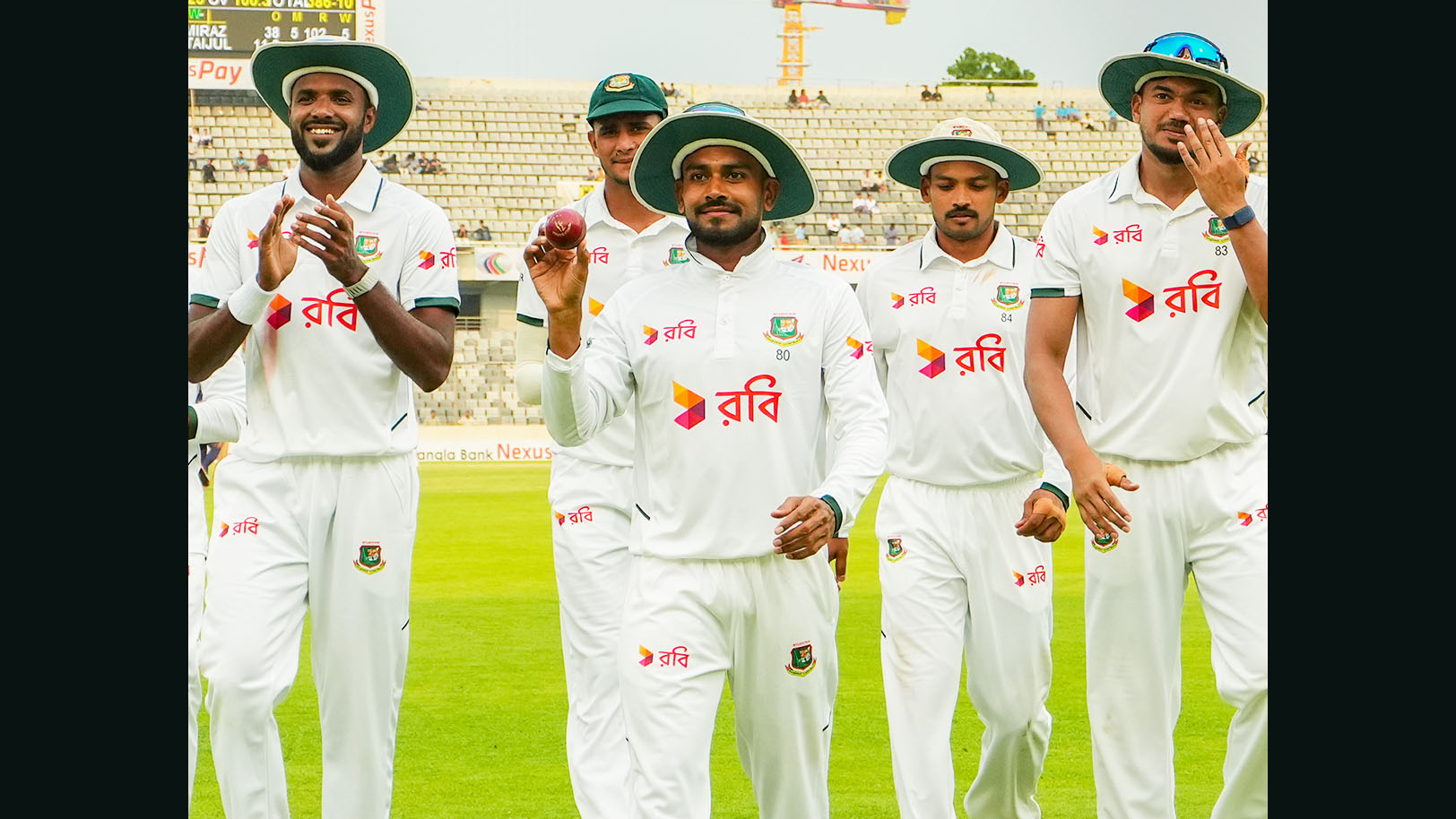 পাকিস্তানকে হারাতে কত করতে চায় বাংলাদেশ