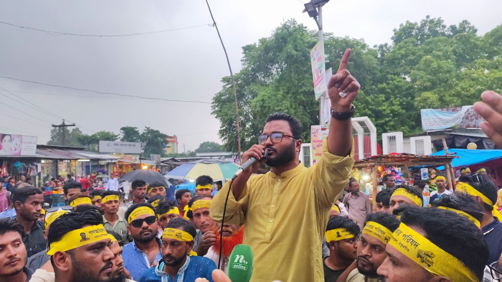 প্রকাশ্যে সাংবাদিককে খুন, এ পরিবেশে নির্বাচন অসম্ভব: ফারুক হাসান