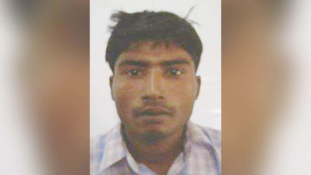বুদ্ধিপ্রতিবন্ধী ছাত্রীকে ধর্ষণ: ‘প্রভাবশালী আসামিকে’ ধরছে না পুলিশ