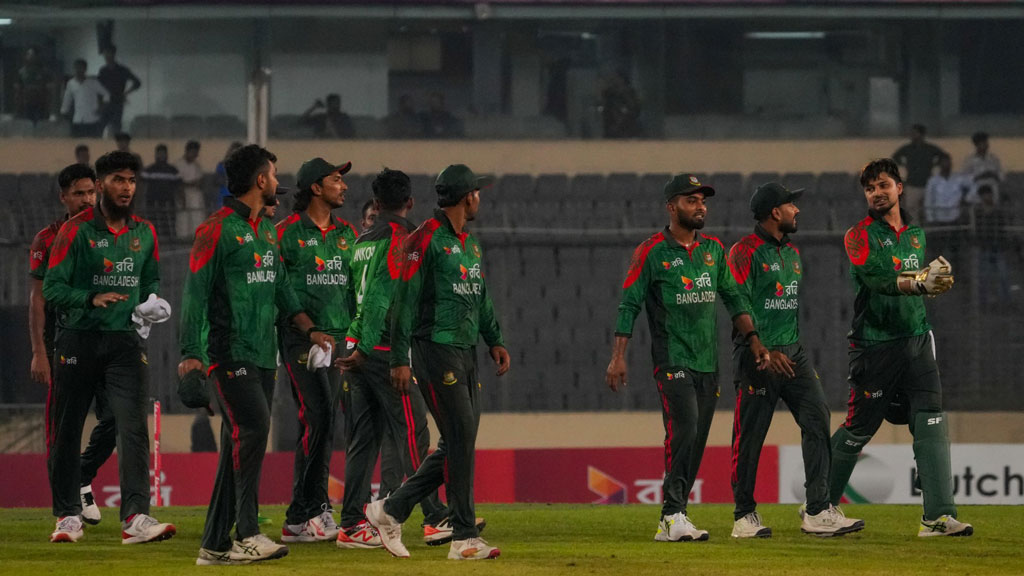 ‘বাংলাদেশের ক্রিকেটটাকে এভাবে নষ্ট করবেন না প্লিজ’