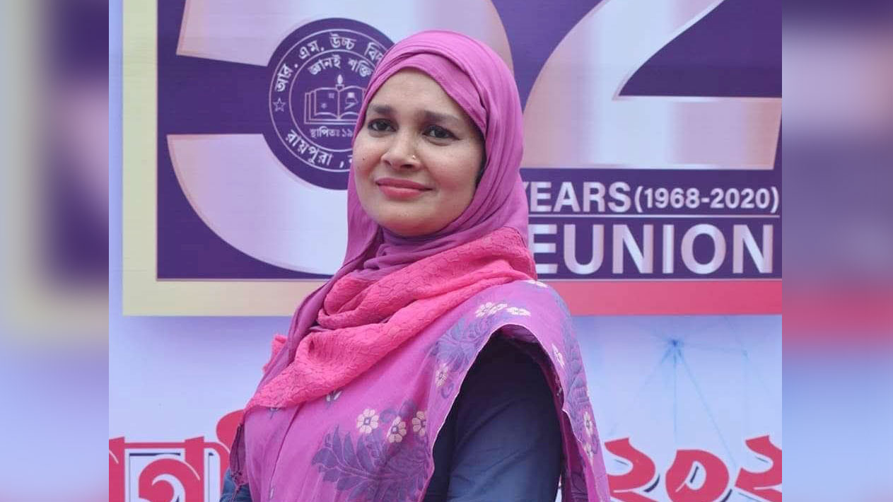 নরসিংদীর রায়পুরা: দেড় বছর অনুপস্থিত শিক্ষক, নেন বেতন