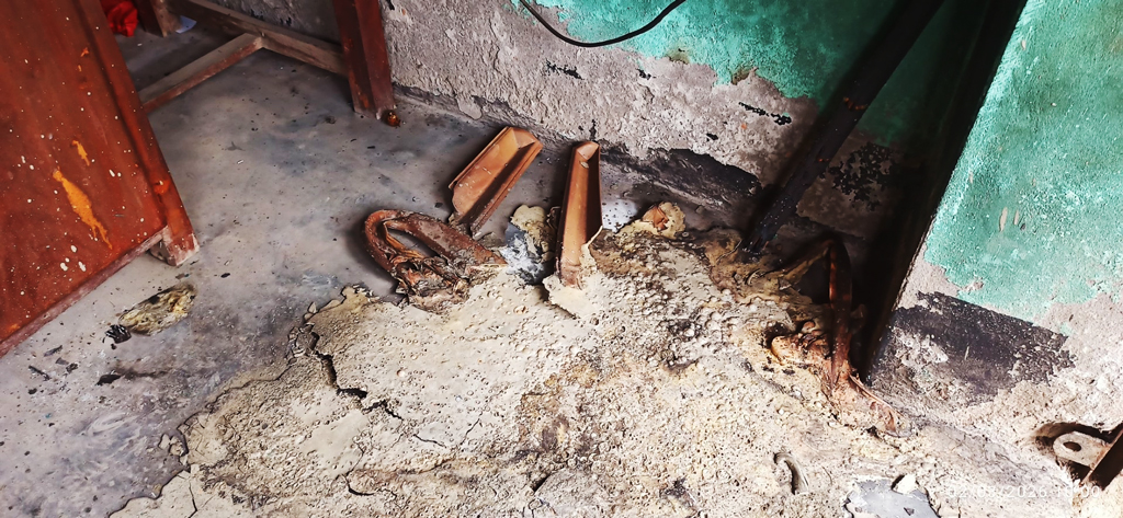 তালায় বিএনপির কার্যালয়ে আগুন