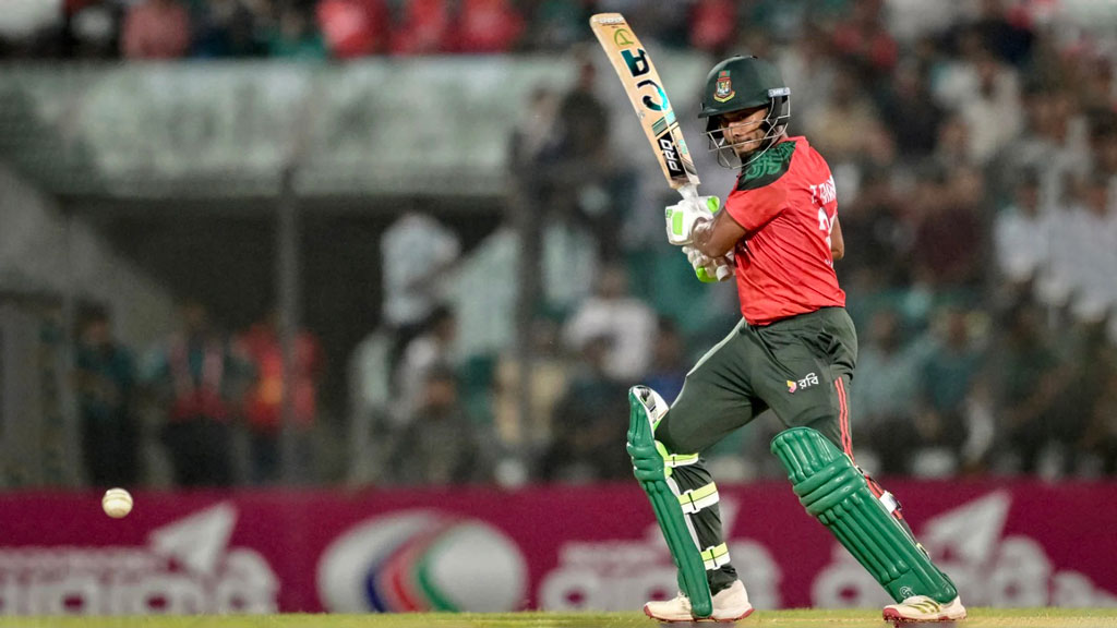 বাংলাদেশের সিরিজ হারে নিজেকেই দুষছেন তামিম