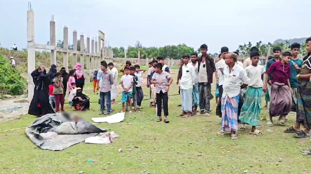 টেকনাফে মরদেহের বস্তাবন্দী ৩টি খণ্ডিত অংশ উদ্ধার