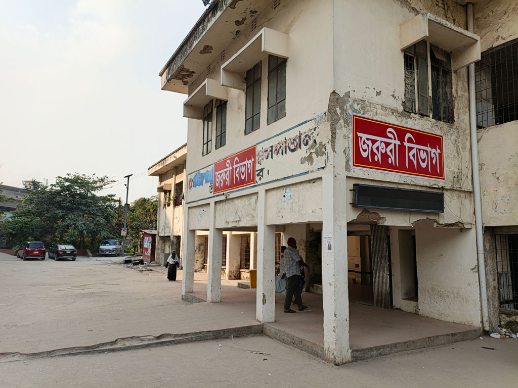 ‎টঙ্গীতে ‌আতঙ্কে ফের অর্ধশতাধিক পোশাককর্মী অসুস্থ