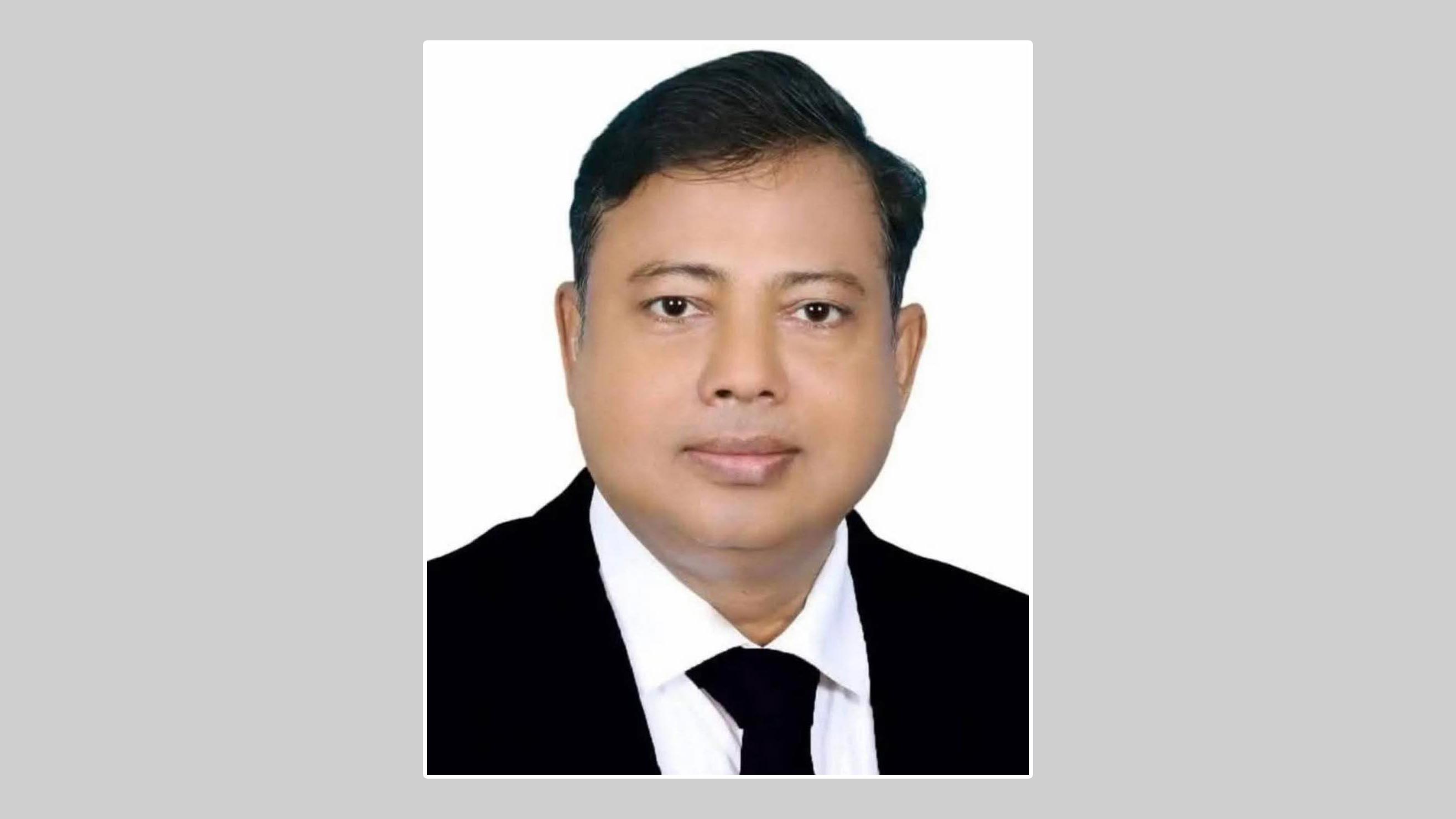 টাঙ্গাইলে স্বতন্ত্র প্রার্থীর গাড়িবহর থেকে দেশীয় অস্ত্র উদ্ধার, আটক ৩