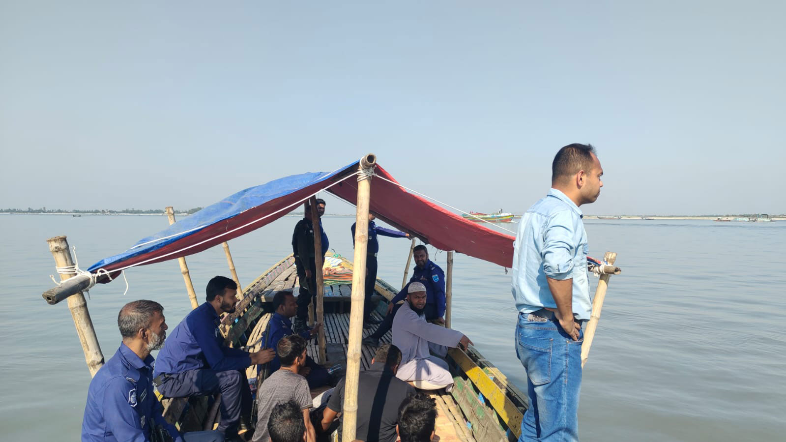 ভূঞাপুরে অবৈধভাবে বালু উত্তোলন, পাঁচজনকে জরিমানা