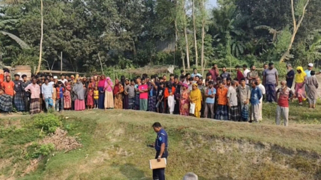 টাঙ্গাইলে হত্যা মামলার আসামিকে কুপিয়ে হত্যা