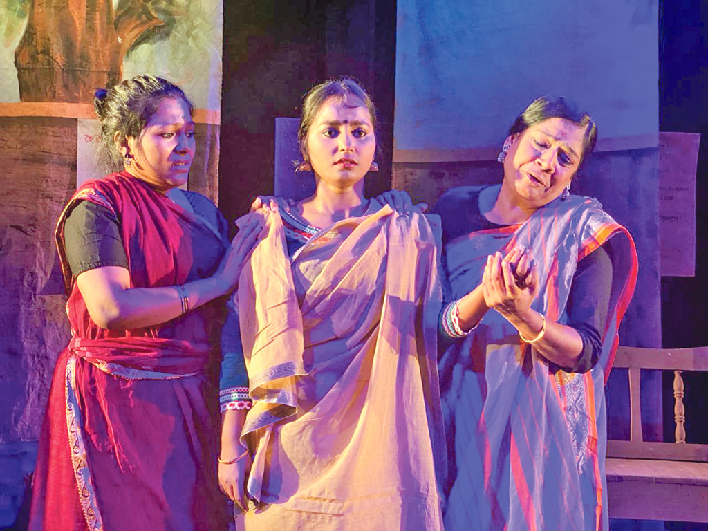 দুই বছর পর শিল্পকলায় ফিরছে নাট্যদল প্রাঙ্গণেমোর