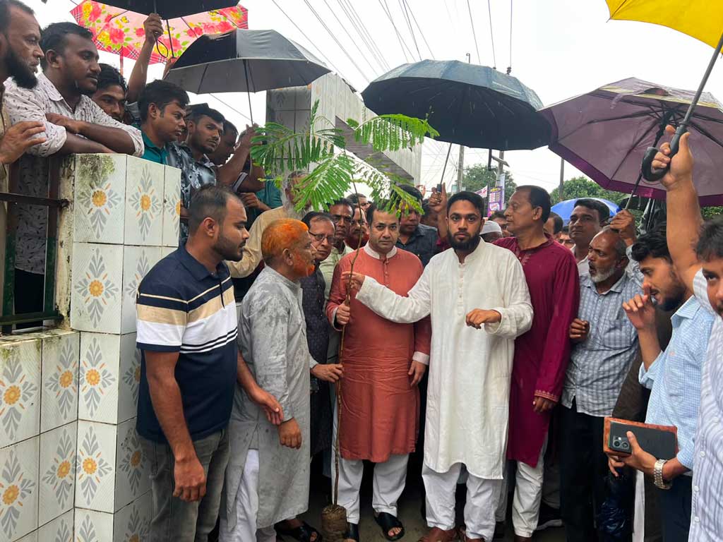 শহীদদের ত্যাগে অবাধ নির্বাচনের মাধ্যমে নতুন বাংলাদেশ পেয়েছি: তথ্য প্রতিমন্ত্রী