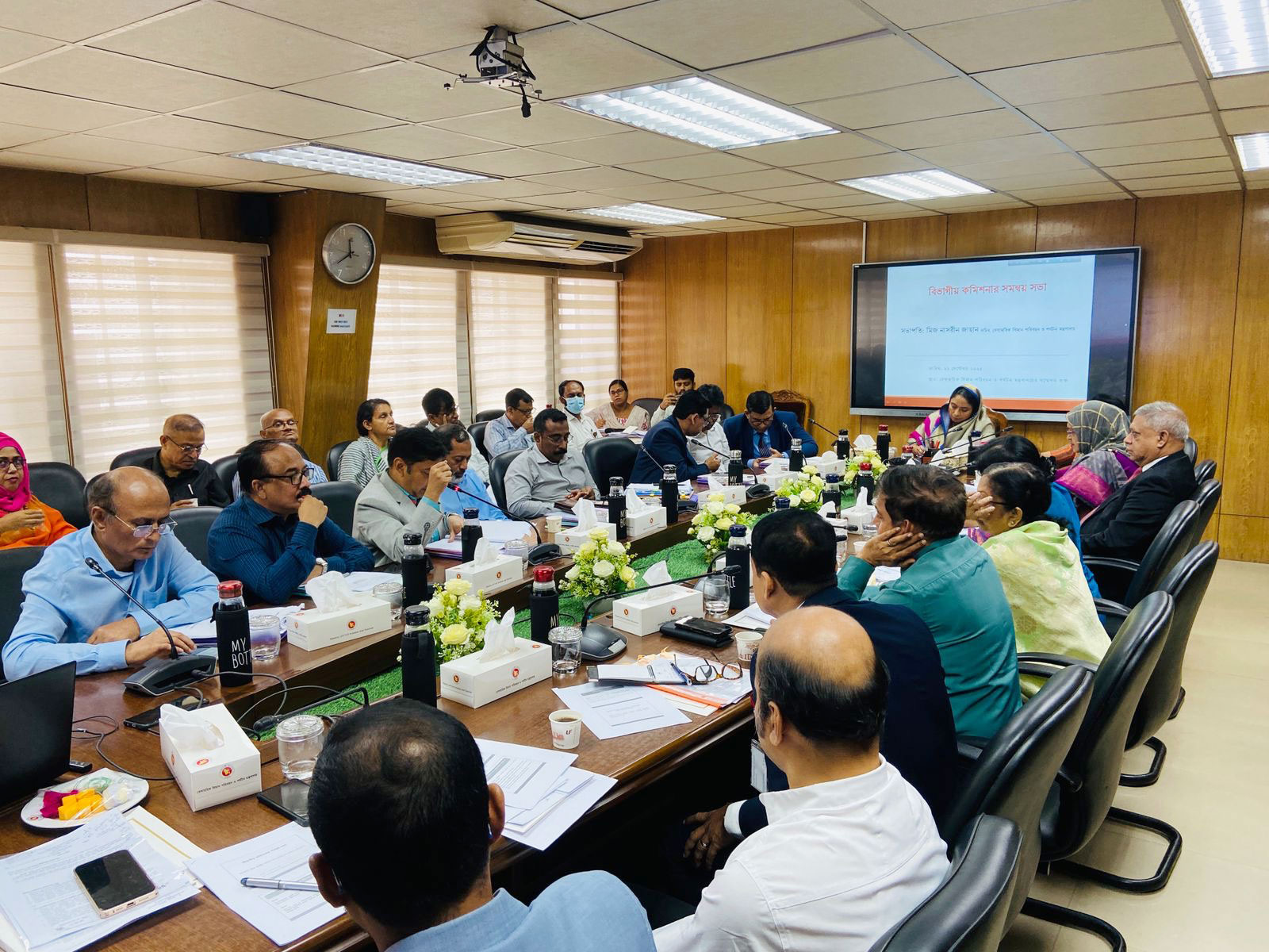 পর্যটনশিল্পের উন্নয়নে সভা, দখলমুক্ত খাসজমি ও ধূমপানমুক্ত পরিবেশে জোর