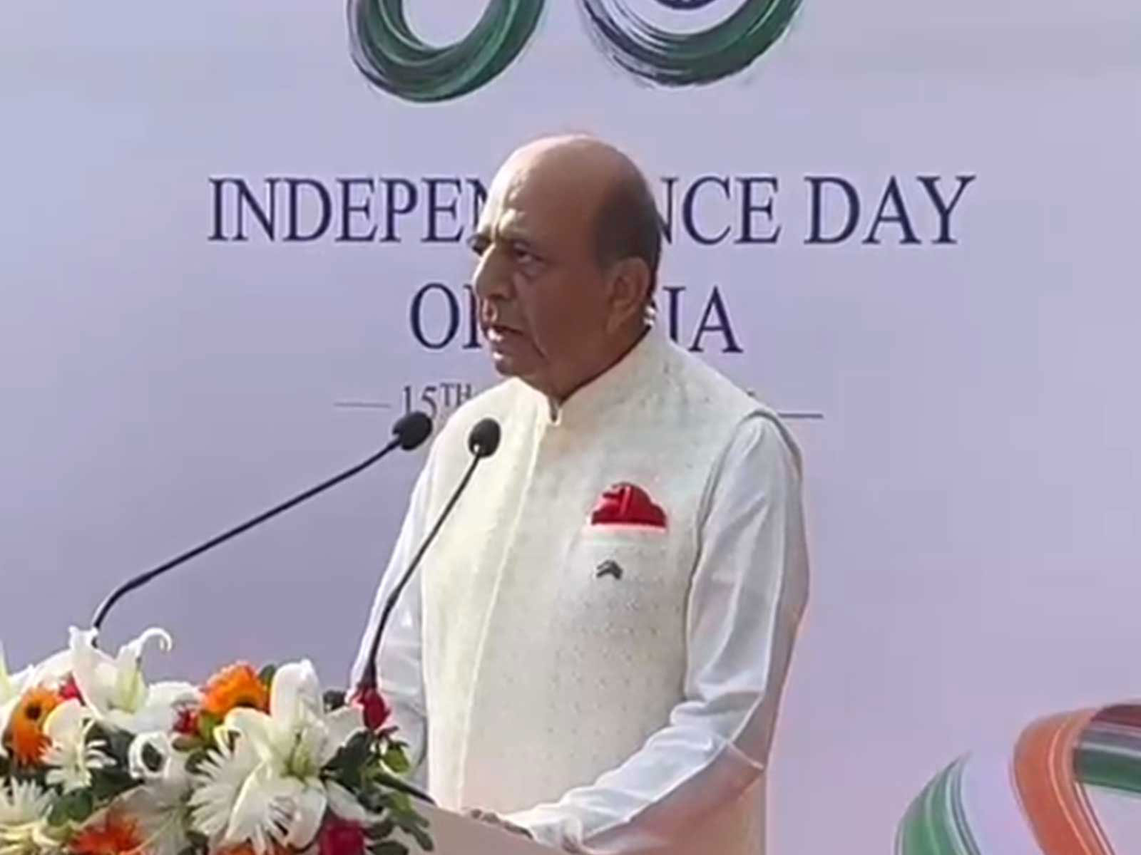 পারস্পরিক সৌহার্দ্যই দুই দেশের সম্পর্কের প্রাণভোমরা: দিনেশ ত্রিবেদী