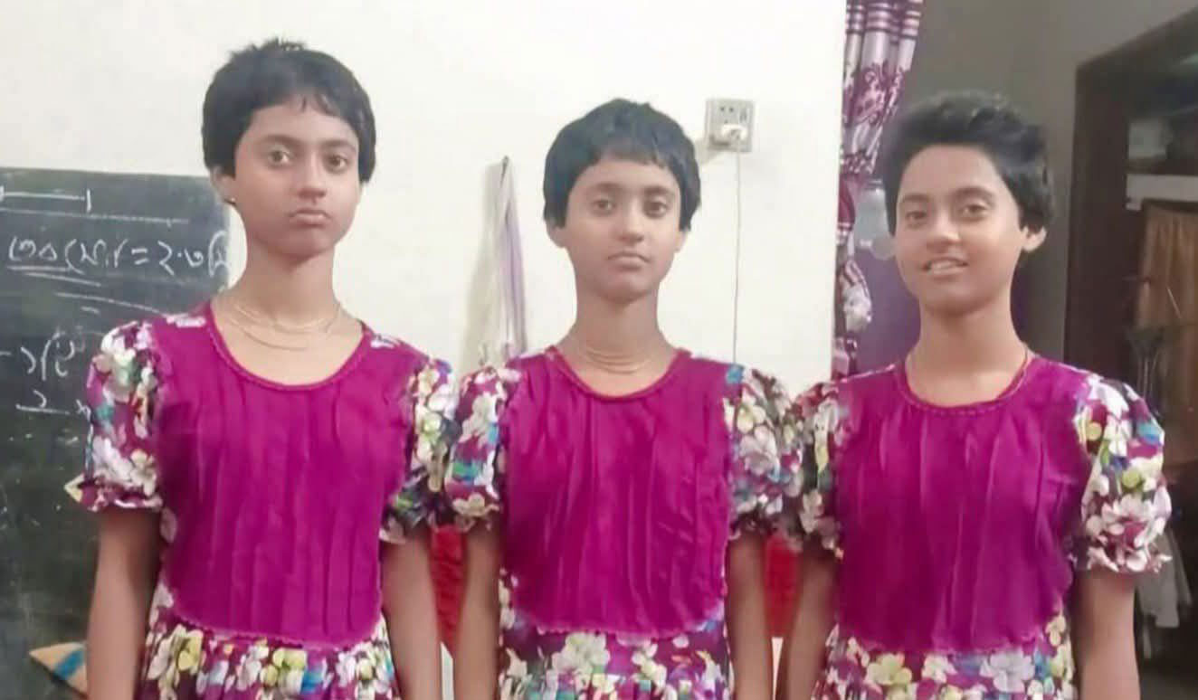 ট্যালেন্টপুলে বৃত্তি পেল যমজ তিন বোন