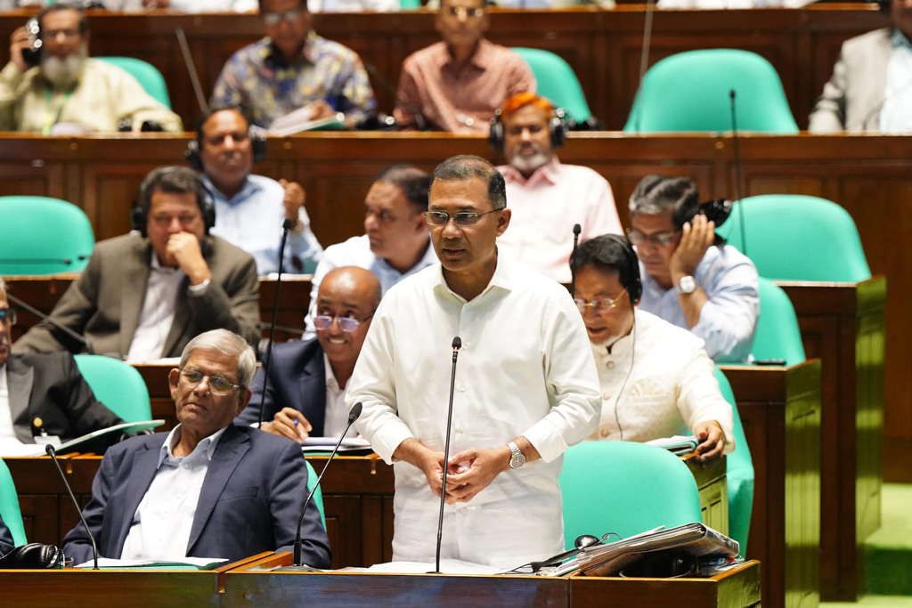 বাজেটে সুন্দরভাবে ব্যবসা ও কর্মসংস্থান তৈরির সুবিধা রাখার চেষ্টা হচ্ছে: সংসদে প্রধানমন্ত্রী