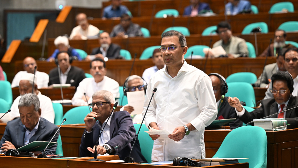 চলতি অর্থ বছরের বাকি তিন মাসে ফ্যামিলি কার্ড পাবে আরও ৩০ হাজার পরিবার: প্রধানমন্ত্রী