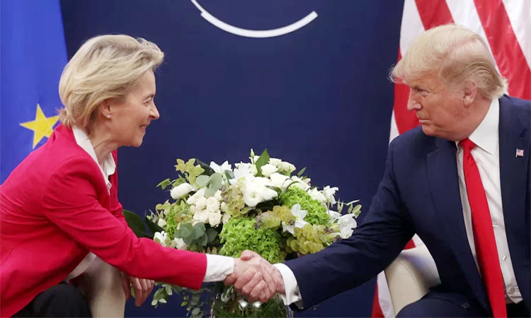 ট্রাম্পের গ্রিনল্যান্ড দখলের হুমকিতে যুক্তরাষ্ট্র–ইইউ সম্পর্কে নজিরবিহীন অবনতি