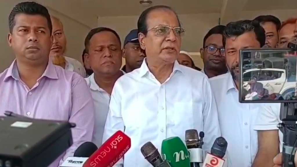 আপদে-বিপদে, দুর্গত সময়ে আমরা আপনাদের পাশে থাকব: ত্রাণমন্ত্রী