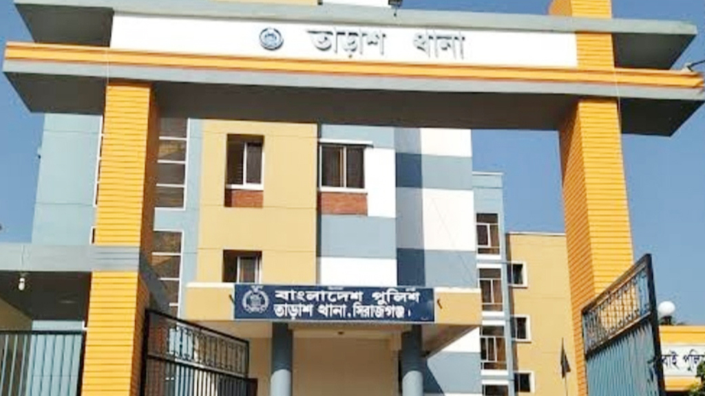সিরাজগঞ্জে অ্যাম্বুলেন্সের ধাক্কায় পথচারী নিহত