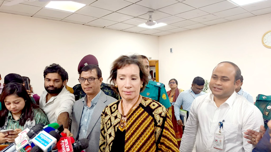 সুষ্ঠু নির্বাচন চায় যুক্তরাষ্ট্র, কোনো দলকে সমর্থন নয়: ট্রেসি জ্যাকবসন