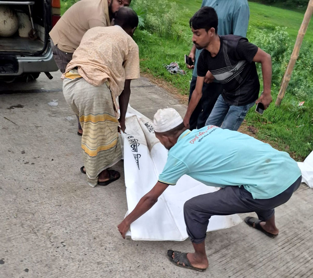 বগুড়ায় মোটরসাইকেলে ট্রাকের ধাক্কা, বাবা-মেয়ে নিহত, মায়ের অবস্থা গুরুতর
