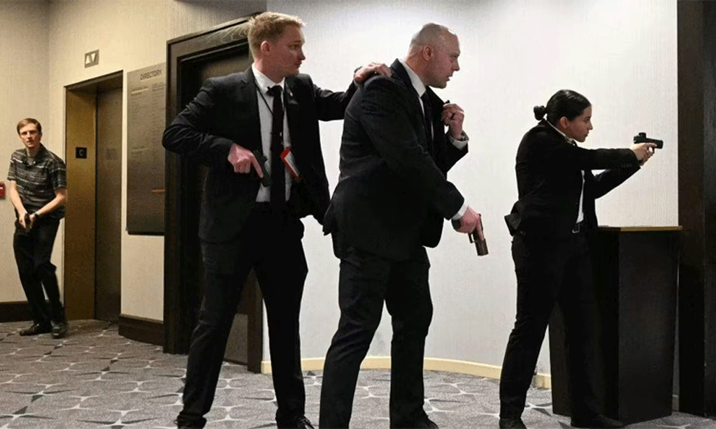 ট্রাম্পের হাই-প্রোফাইল অনুষ্ঠানে বন্দুকধারী ঢুকল কী করে, টার্গেট কে ছিল