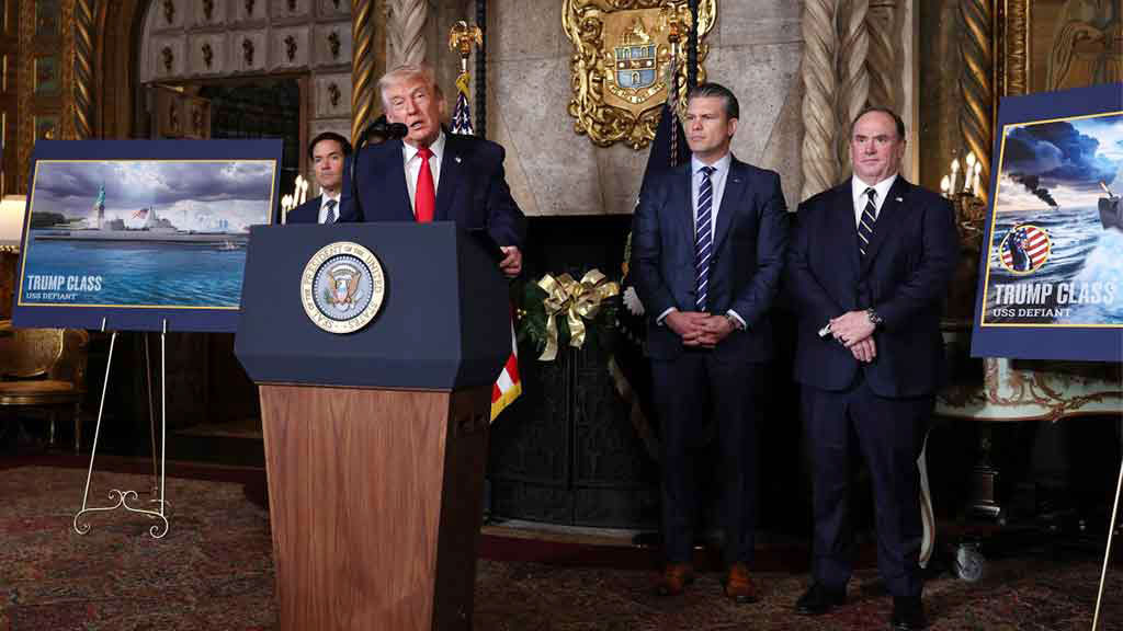 নিজ নামে ২ ‘সর্ববৃহৎ ব্যাটলশিপ’ নির্মাণ করছেন ট্রাম্প, সব মিলিয়ে ২৫ টির পরিকল্পনা