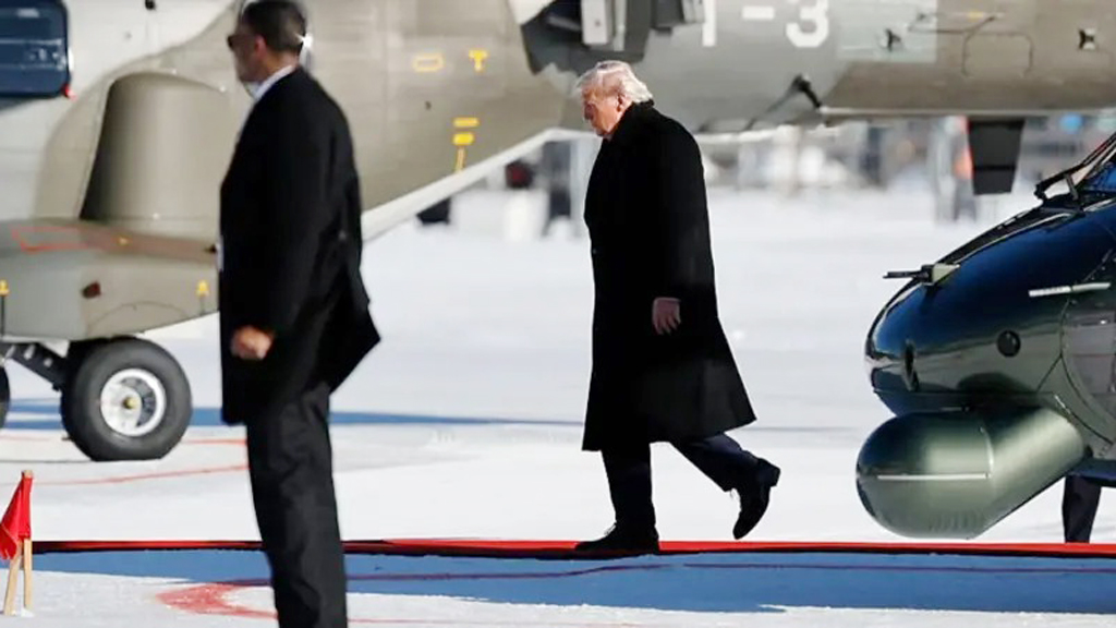 বিশ্ব অর্থনৈতিক ফোরামে যোগ দিতে সুইজারল্যান্ডে মার্কিন প্রেসিডেন্ট ট্রাম্প