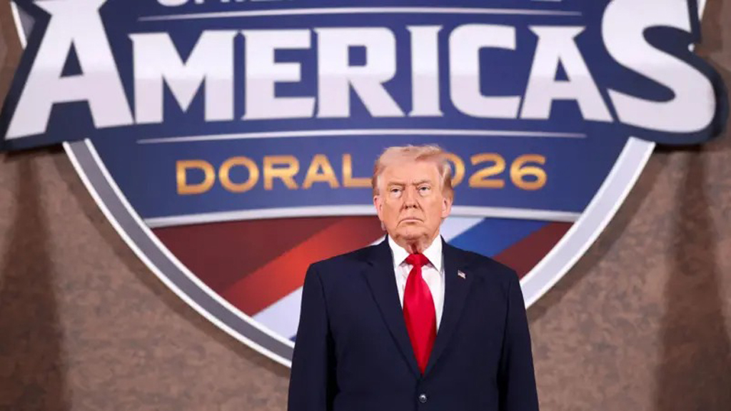 তিন দিনে ইরানের ৪২টি যুদ্ধজাহাজ ধ্বংসের দাবি ট্রাম্পের