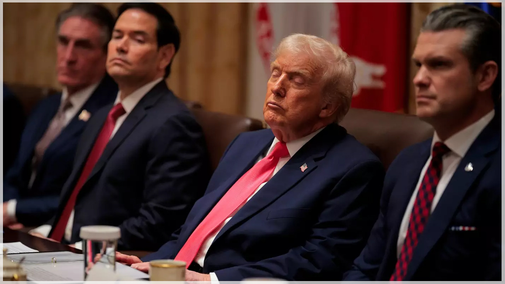 আমি আগের তুলনায় এখন আরও বেশি প্রাণবন্ত—বলেই মন্ত্রিসভায় ঘুমিয়ে পড়লেন ট্রাম্প