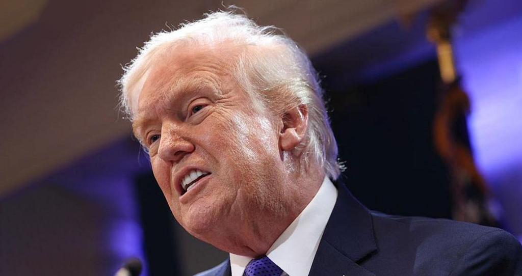 এবার বৈশ্বিক শুল্ক বাড়িয়ে ১৫ শতাংশ করার ঘোষণা ট্রাম্পের